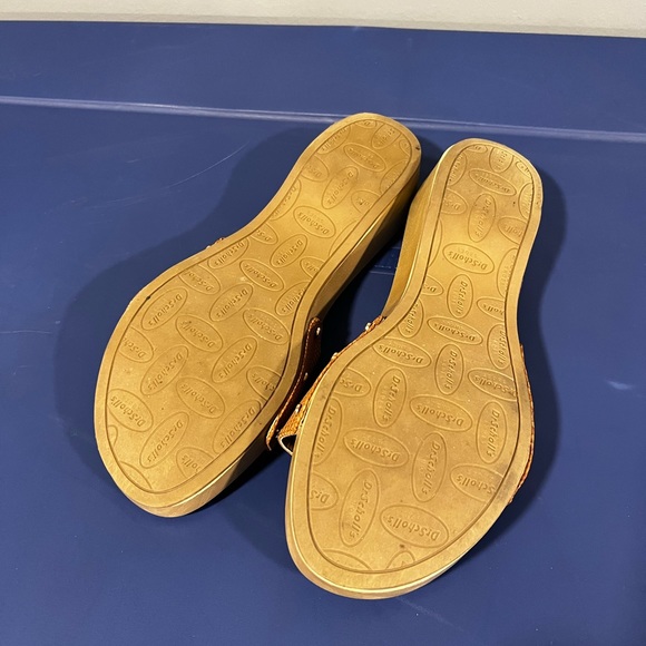 Dr. Scholl's Slides - Picture 6 of 6